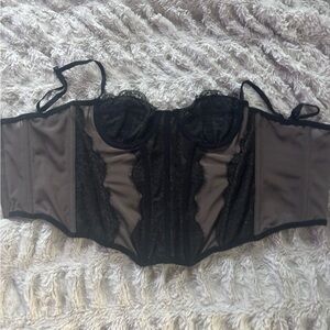Elegant Black Lace Corset